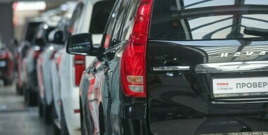 Новые легковые автомобили в России в среднем подорожали на 12%