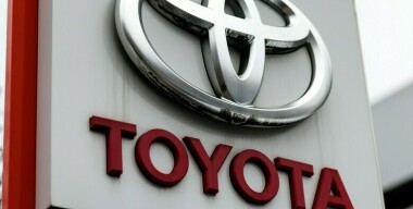 В России запатентованы Toyota Verso и Crown Signia