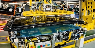 Azimut станет первой моделью LADA с панорамной крышей и сдвижным люком